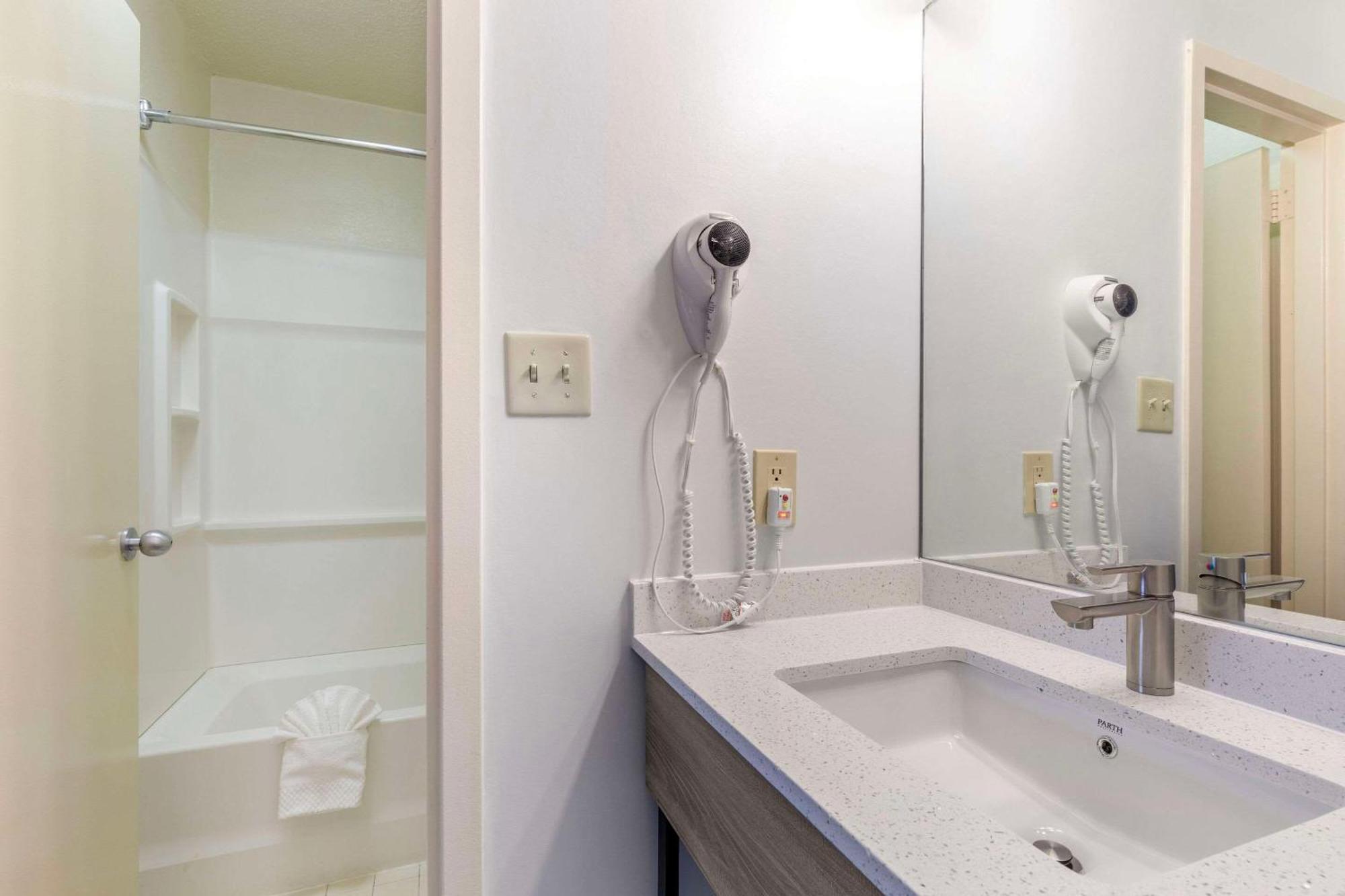 Suburban Studios Tysons Corner Vídeň Exteriér fotografie