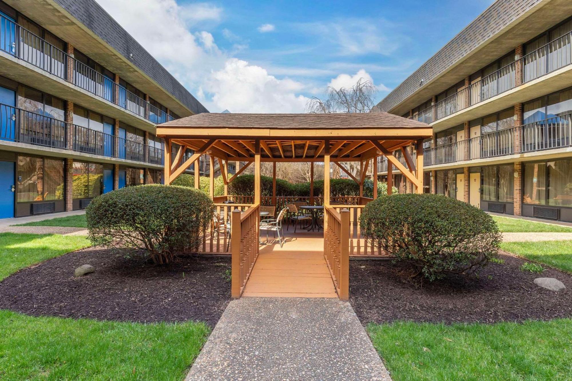 Suburban Studios Tysons Corner Vídeň Exteriér fotografie
